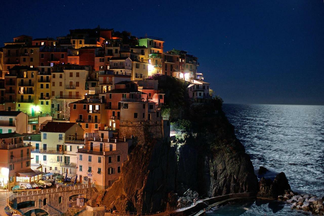 Nibea Suite Manarola Exterior photo